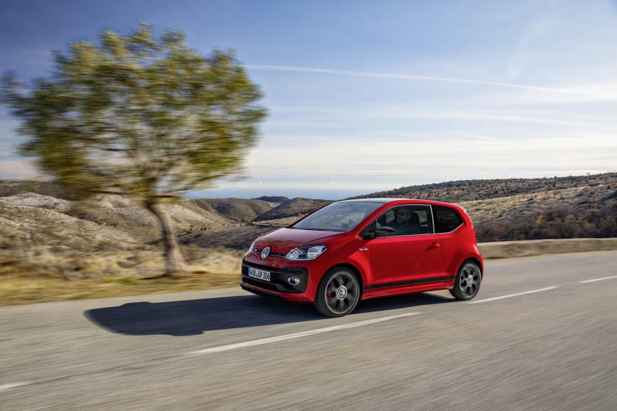  Volkswagen up! GTI 2018 года  (WW) (фото 5 из 41)